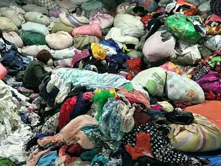 诚招山西省旧衣回收厂 旧衣服回收项目 签约回收旧衣服