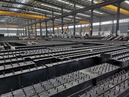 易鑫 钢结构大型仓存建筑厂房加工定制全国包安装