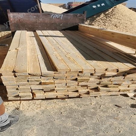 建筑工程木方 工地用建筑方木 桥梁房建工程用 可配送到厂